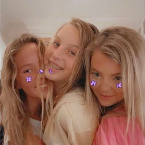 Meet your Posher, Carly